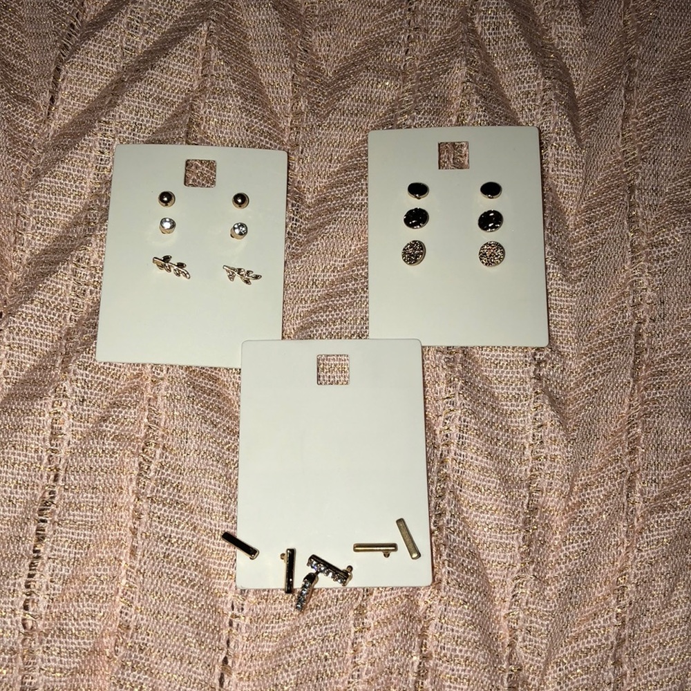 Old navy earrings